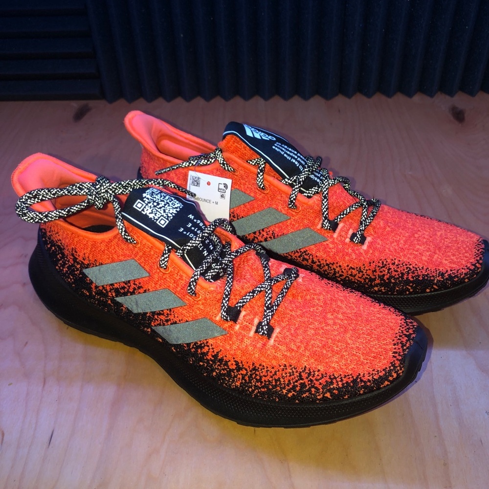 SenseBounce plus “Hi Res Coral Black”